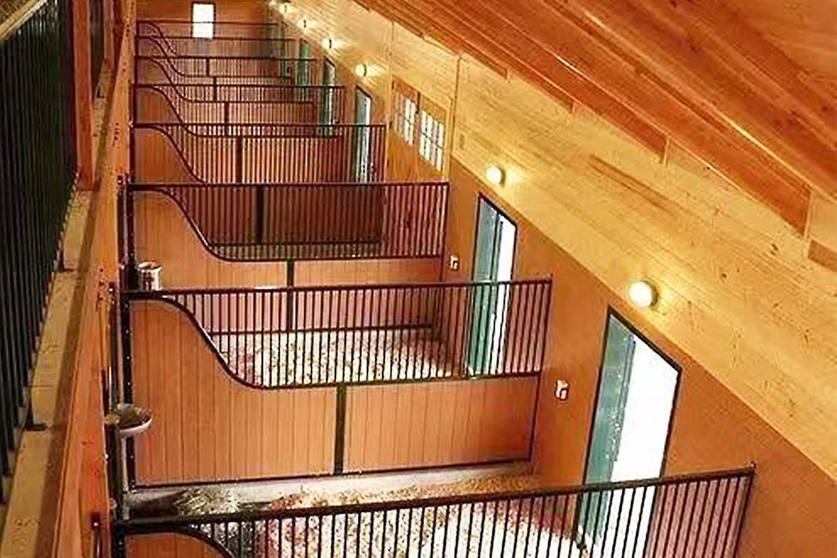 Stable dividing panels manufacture